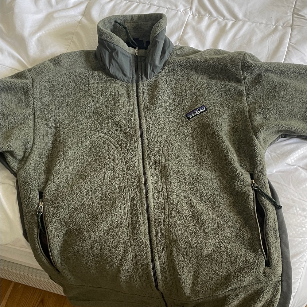 Patagonia Gray Fleece Jacket